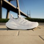 Tenis ULTRABOOST LIGHT 23 - Imagen 6