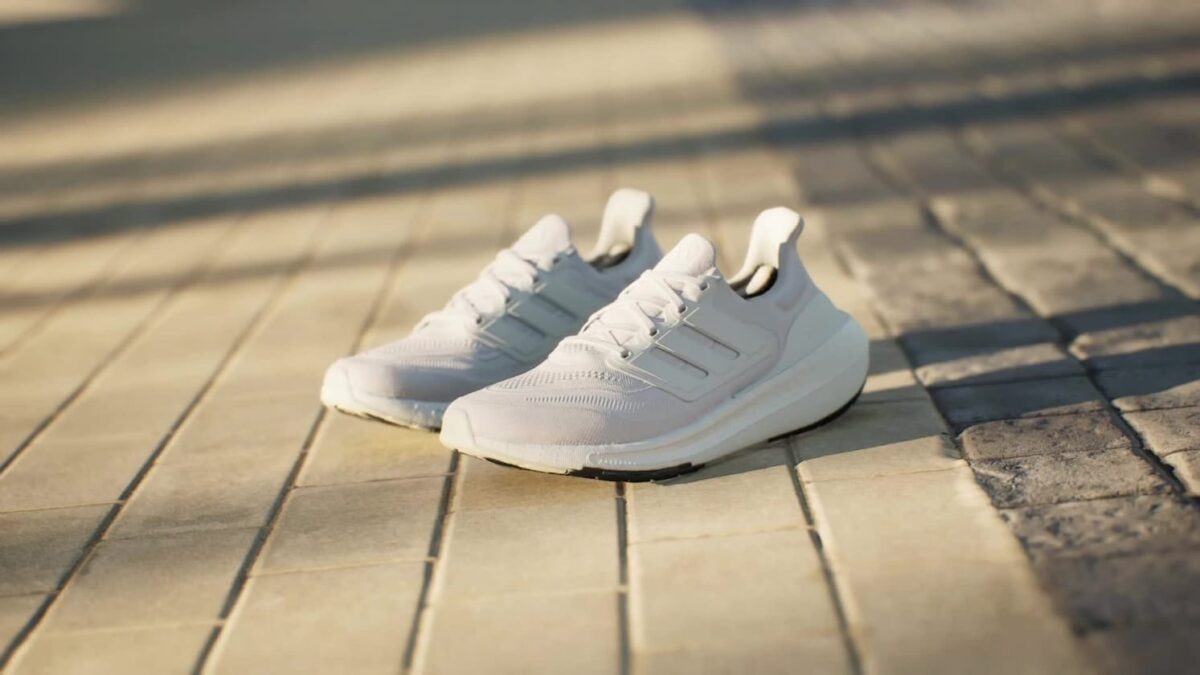 Tenis ULTRABOOST LIGHT 23 - Imagen 8