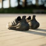Tenis ULTRABOOST LIGHT 23 - Imagen 9