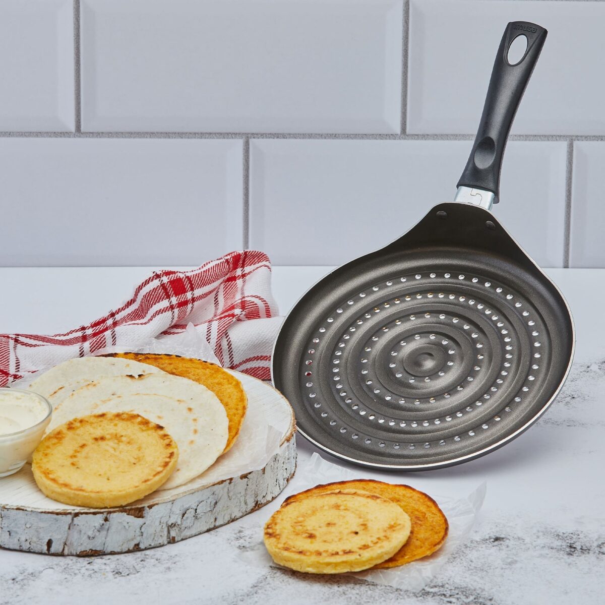 Sartén para Arepas Smart Antiadherente / Imusa - Imagen 3